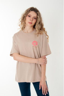 Футболка жіноча